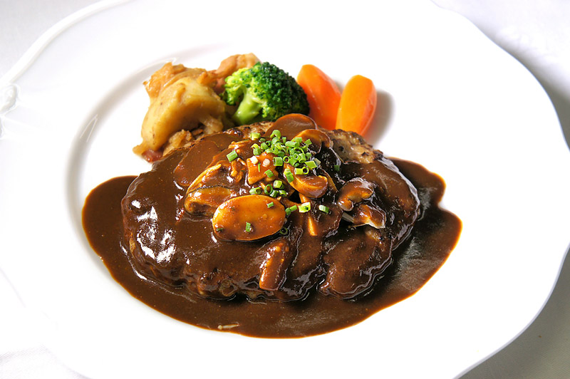 上野精養軒 東京文化会館2f Br レストラン フォレスティーユ Cafe Hibiki 上野精養軒